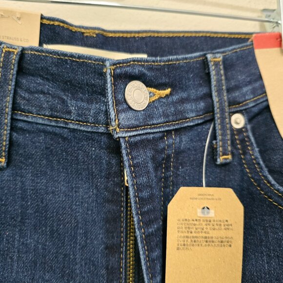 NWT Levi's High Rise Wide Leg Jeans 90s Size 26 Dark Wash - Picture 4 of 8